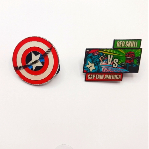 Captain America Marve Shield + Red Skull Pins Lot of 2 New - Picture 3 of 9